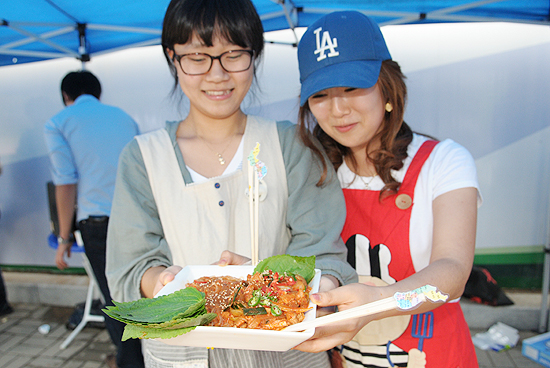 "통일요리 맛보세요"