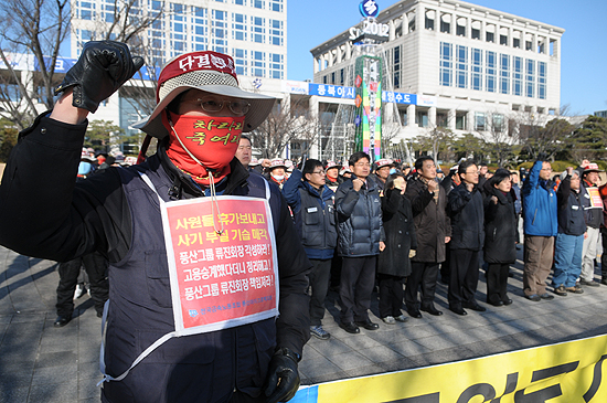 장기화되고 있는 PSMC 정리해고 사태.. 100만장 유인물 뿌린다