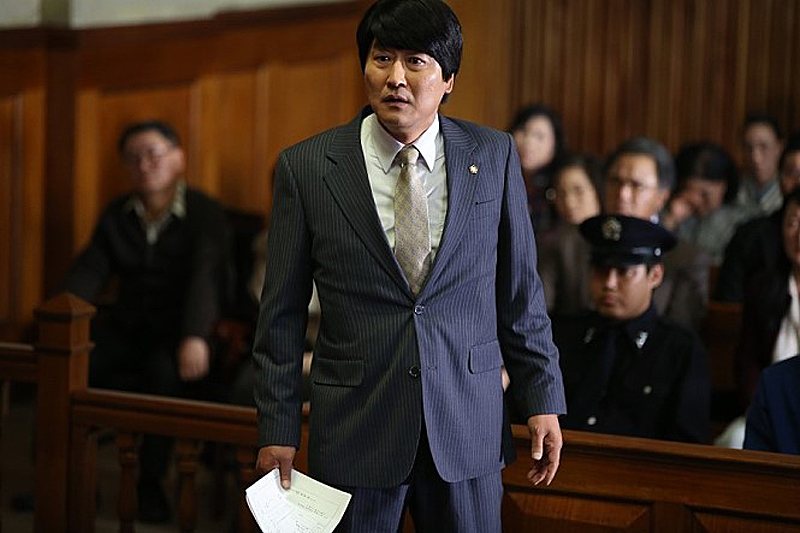 노무현 전 대통령의 변호와 부림사건을 다룬 영화 변호인의 한 장면.