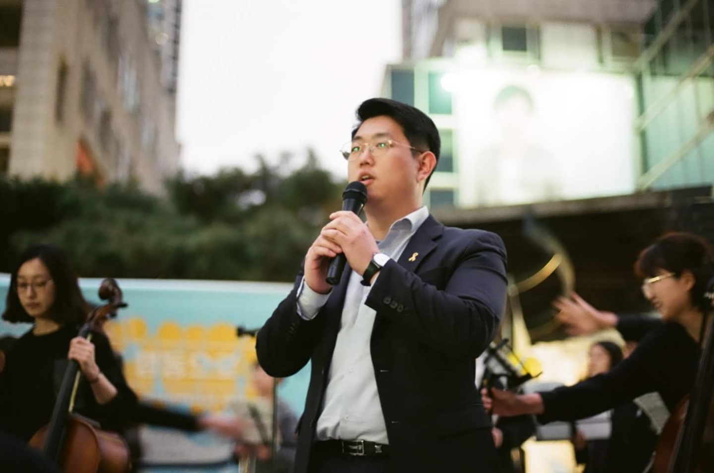 문수훈.