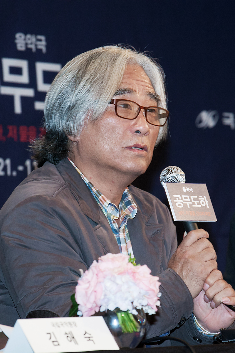 이윤택 연출가