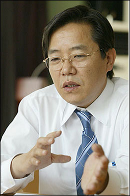 "모든 국민을 투기에 참여시키는 것이 참여정부?"