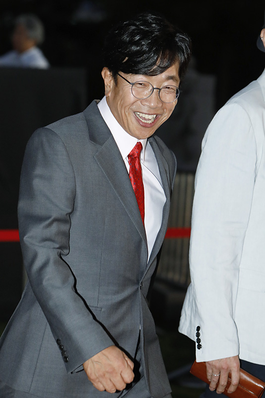 배우 박철민이 12일 오후 경기도 부천시청 잔디광장에서 열린 '제22회 부천국제판타스틱영화제(22th Bifan)' 개막식 레드카펫 행사에 참석하고 있다.