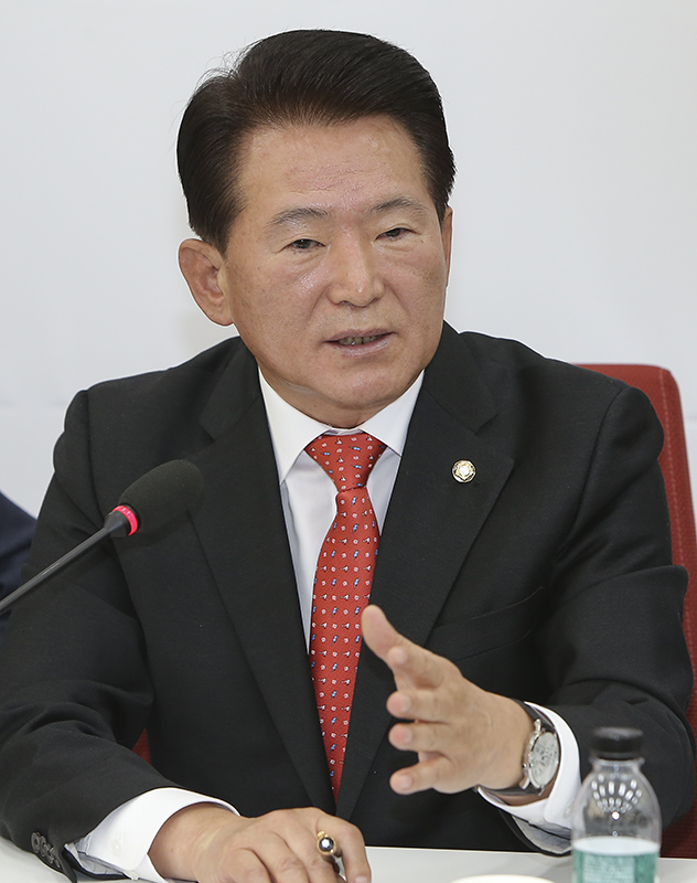 김한표 자유한국당 교육위 간사 (자료사진)