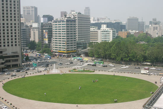 서울광장 개방