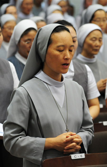 수녀들의 시국미사 '국정원 회개하라'