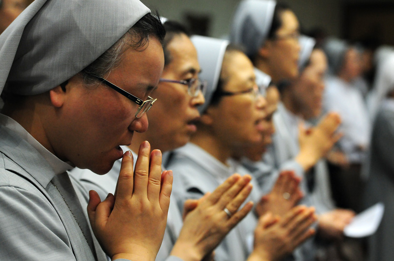 수녀들의 국정원 규탄 기도