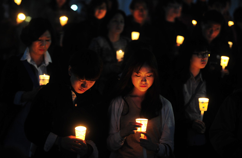 세월호 침몰 촛불 든 시민들의 마음