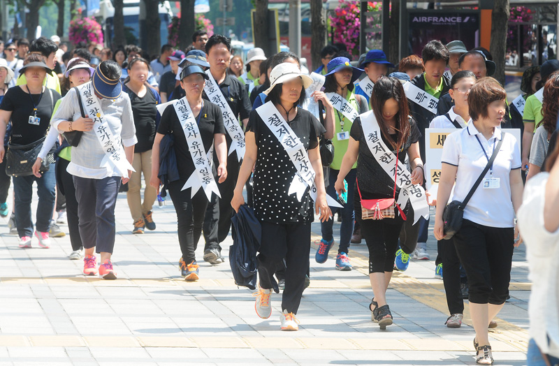 세월호 범국민서명 위해 서울 상경한 피해자 가족들