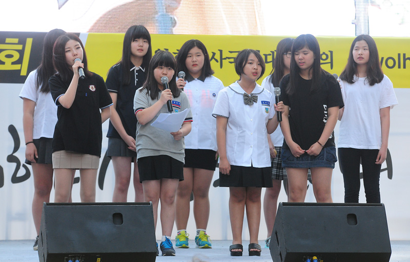 세월호 시민대회, 노래하는 학생들