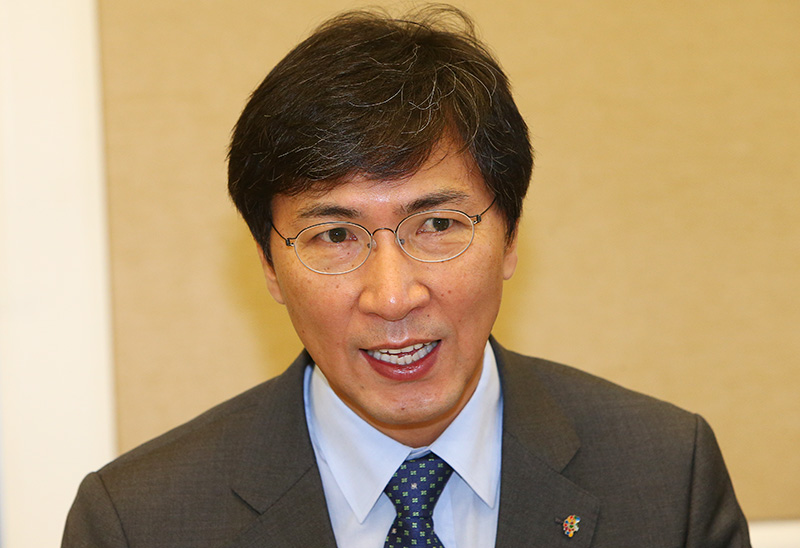 안희정 최후통첩 “박근혜 대통령, 이미 민심의 바다서 탄핵” | 인스티즈