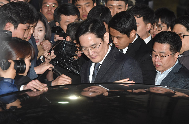 서울구치소 향하는 이재용