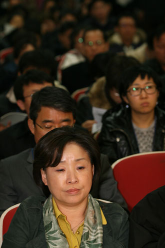 무거운 표정의 심상정 의원