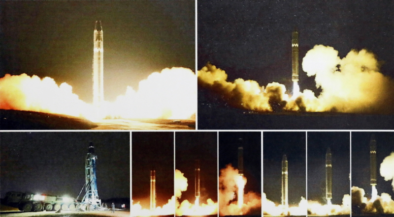북한 대륙간탄토미사일(ICBM) 화성-15호 발사 장면.