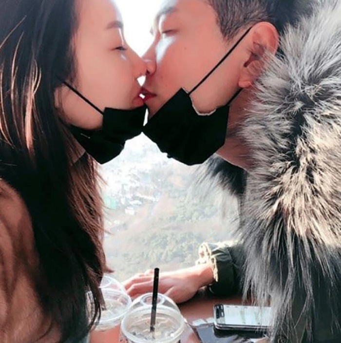 김영권과 그의 아내