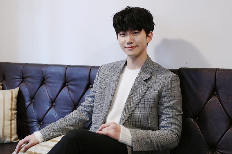 1일 오후, 서울 강남구 신사동 한 카페에서 가수 겸 배우 이준호가 민중의소리와 인터뷰를 가졌다. 2018.02.01