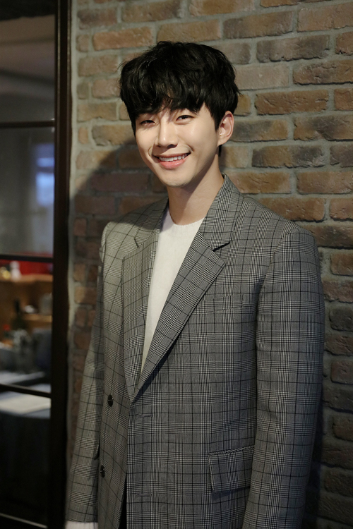 1일 오후, 서울 강남구 신사동 한 카페에서 가수 겸 배우 이준호가 민중의소리와 인터뷰를 가졌다. 2018.02.01