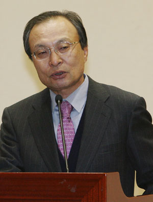 ������ ��ܹ��� '����' �̻���