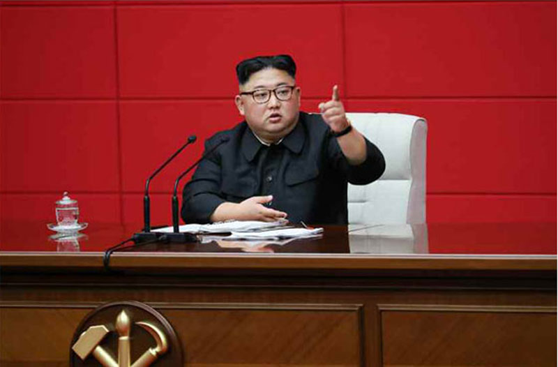 김정은 북한 국무위원장이 지난 10일 노동당 중앙위원회 본부 청사에서 ‘조선노동당 중앙위원회 제7기 제4차 전원회의’를 주재하는 모습.