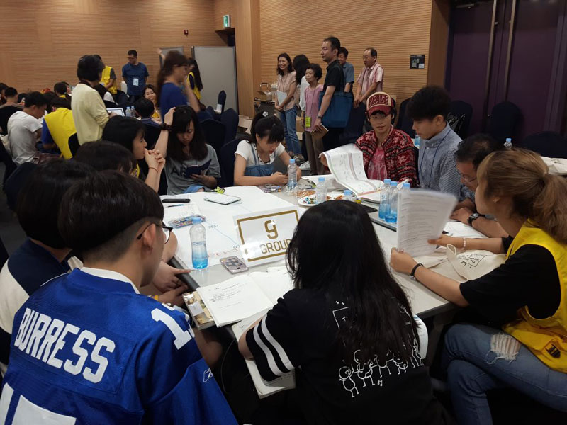 지난 2017년 7월 서울에서 진행된 ‘서울에서 평화와 민주주의의 길을 걷다’ 한·중·일 청소년 역사체험캠프