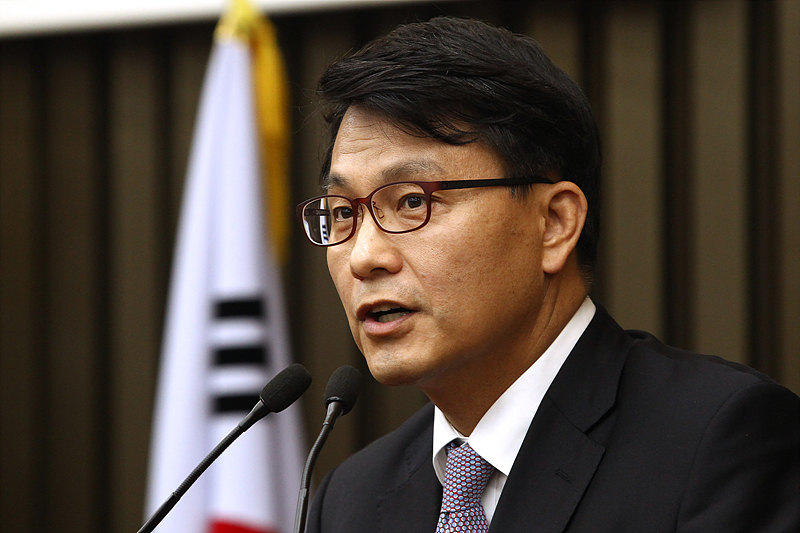 새누리당에 윤상현 의원