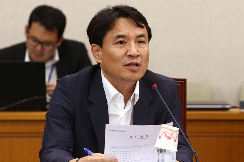 자유한국당 김진태 의원