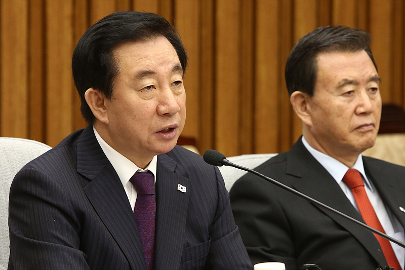 김성태 자유한국당 원내대표가 12일 오전 국회에서 열린 원내대책회의에서 모두발언하고 있다.