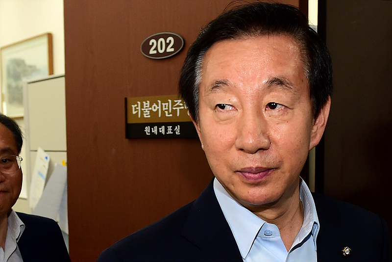 자유한국당 김성태 원내대표