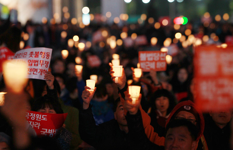 국정원 국방부 개입 부정선거 규탄 촛불