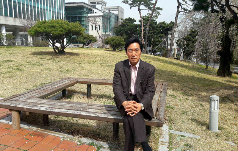 16일 천안살림교회 최형묵 목사(한국기독교교회협의회 정의평화위원장)를 서울 한신대 신학대학원에서 만나 한국이런 한국개신교의 현실과 대안에 대해 이야기를 나눴다.