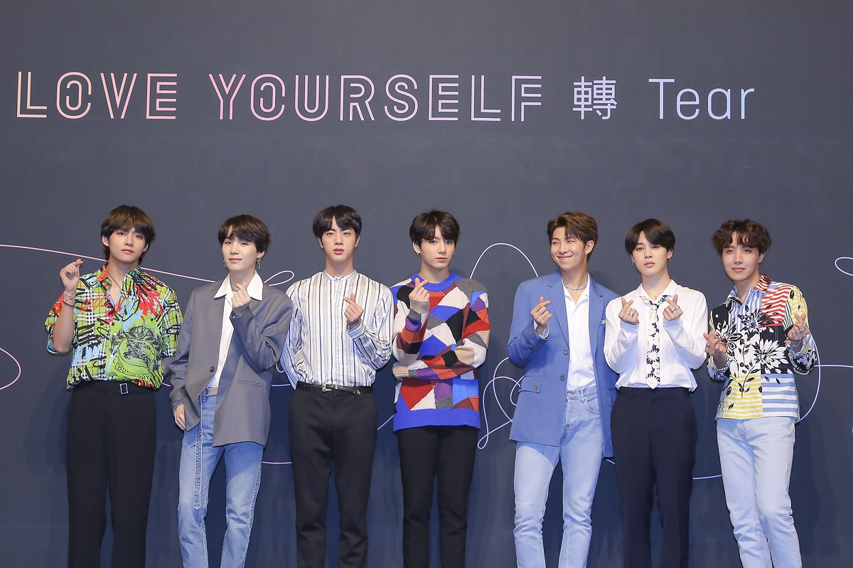 LOVE YOURSELF 結 ‘Answer’ 앨범으로 활발하게 활동하는 방탄소년단