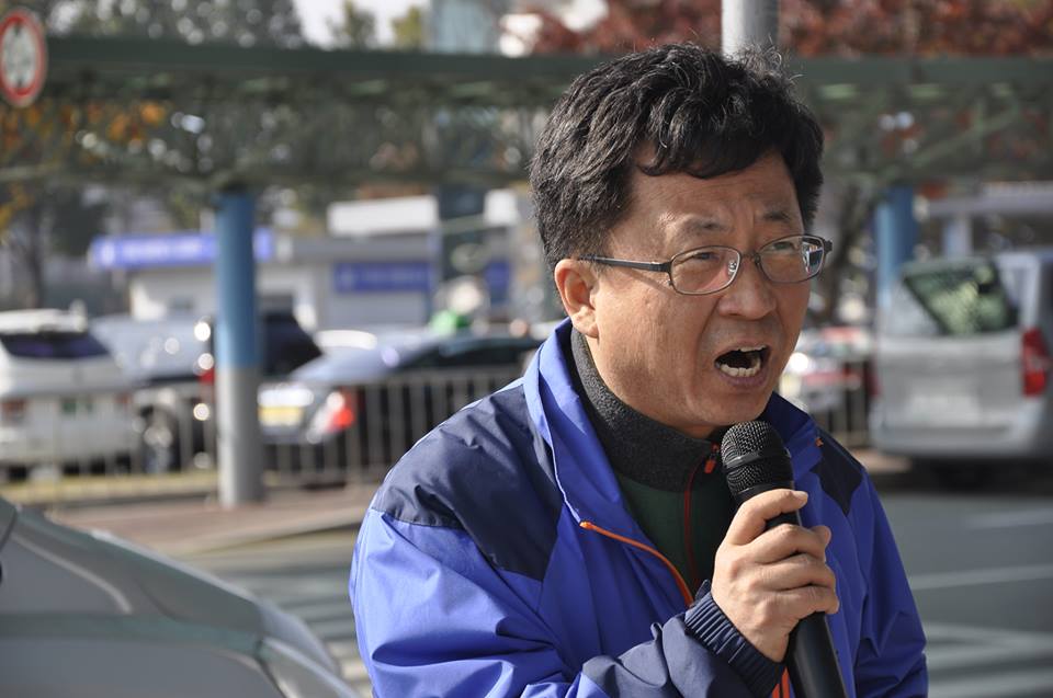 백창욱 목사