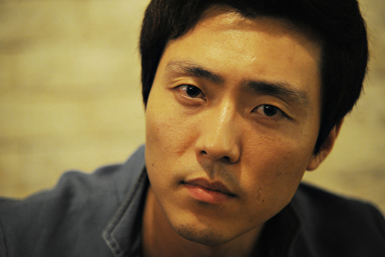 '철암 계곡의 혈투'의 주연 이무생