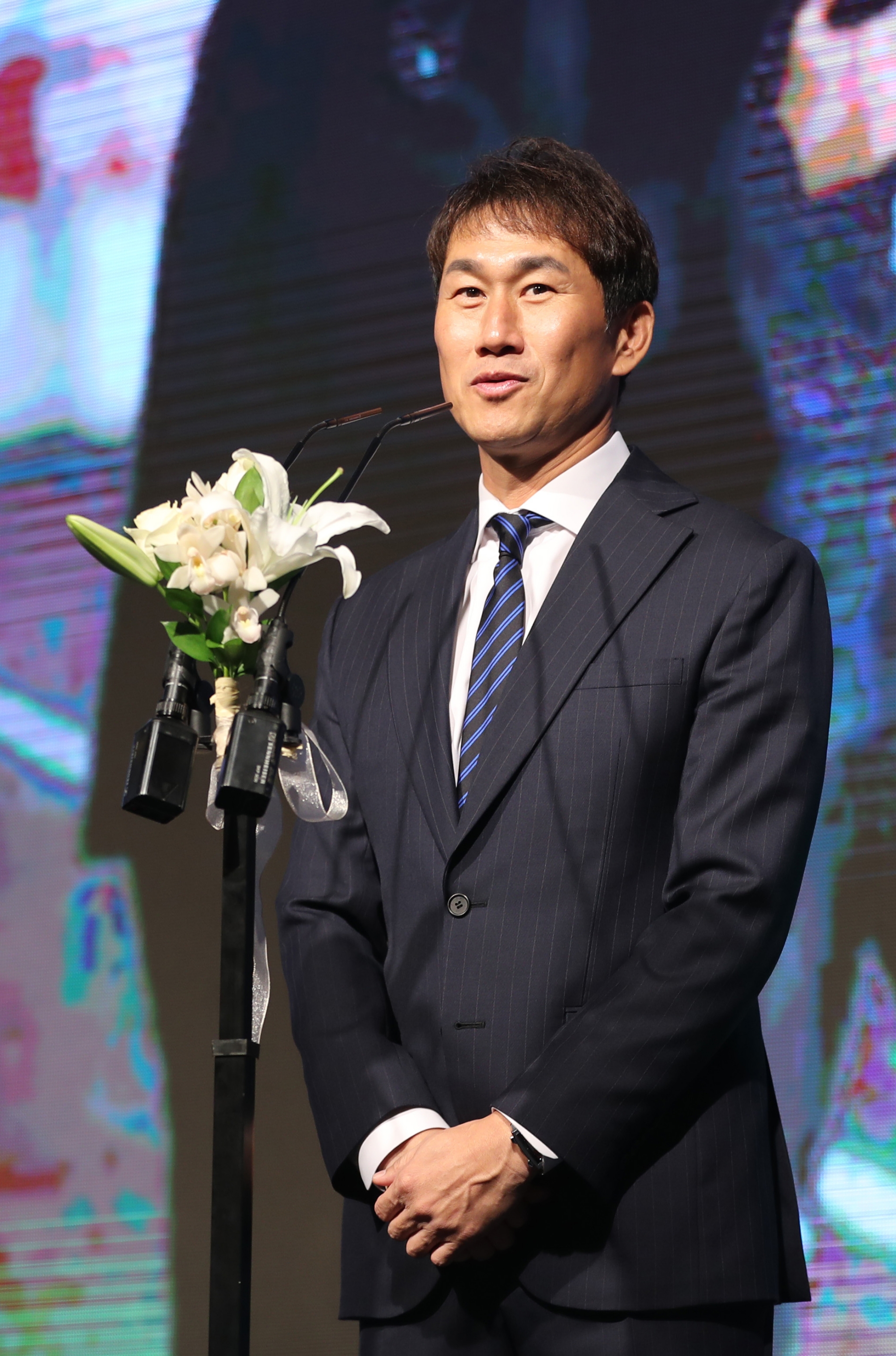 K리그 '베스트 포토상 '유상철 감독