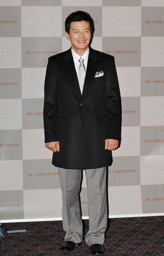 정찬 교통사고 딛고 노란복수초로 열정쏟는다... 팬들은 휴~ - 민중의소리