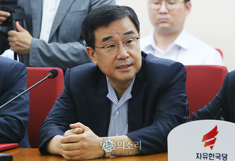 4선의 자유한국당 김정훈 의원. 자료사진