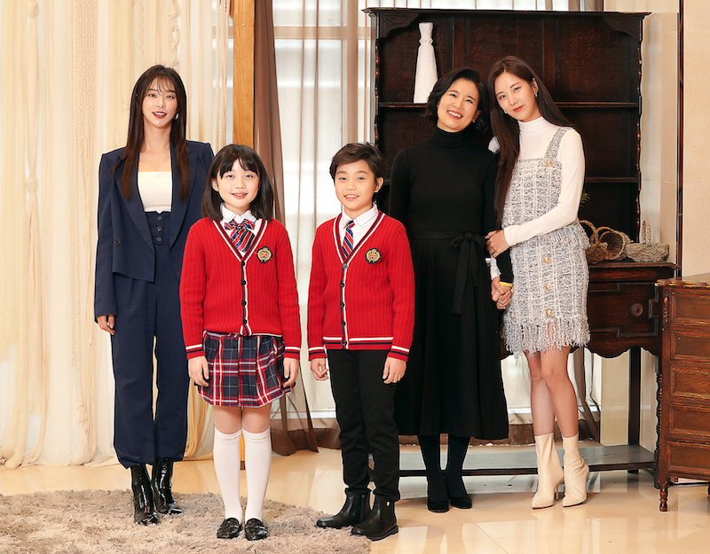 JTBC 드라마 ‘안녕 드라큘라’의 배우 이주빈(왼쪽부터), 고나희, 서은율, 이지현, 서현