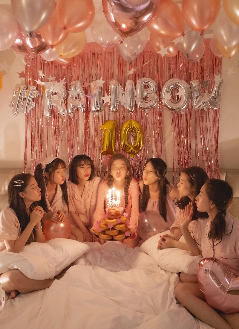 레인보우 10주년 스페셜 싱글 'OVER THE RAINBOW' 이미지