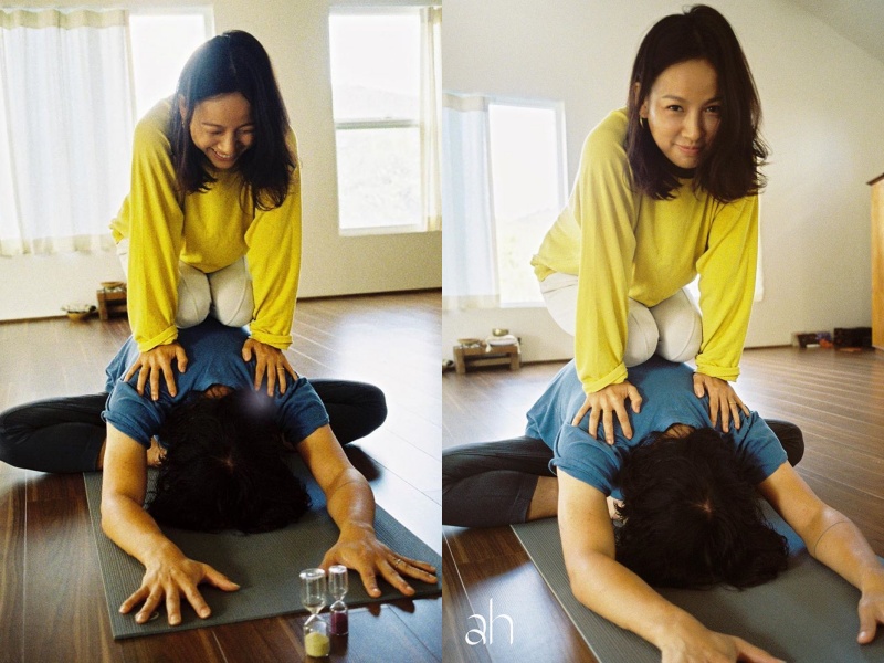 아요가(ah yoga)가 공개한 이효리-이상순 부부의 요가 사진