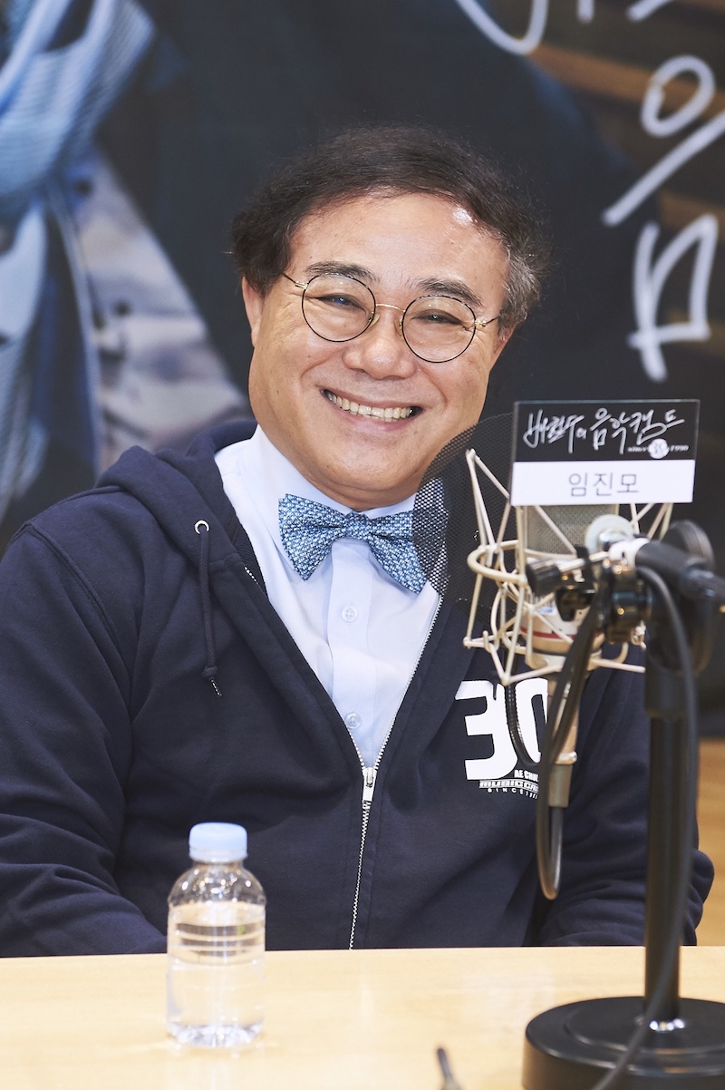MBC FM4U ‘배철수의 음악캠프’ 30주년 기념 기자간담회에 참석한 임진모 작가