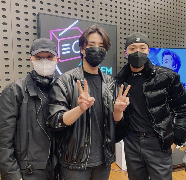 15일 방송된 KBS Cool FM 'DAY6의 키스 더 라디오'에 출연한 가수 쿤디판다, 진행자 영케이, 가수 비와이. 2021.01.15