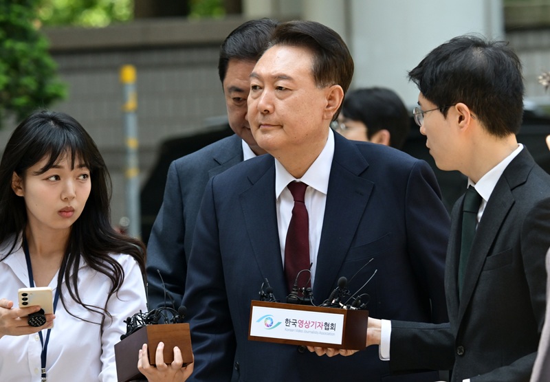 조경태,“윤석열출당”발언에국힘당원들고성