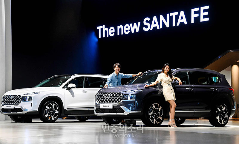현대자동차 중형 SUV ‘더 뉴 싼타페’