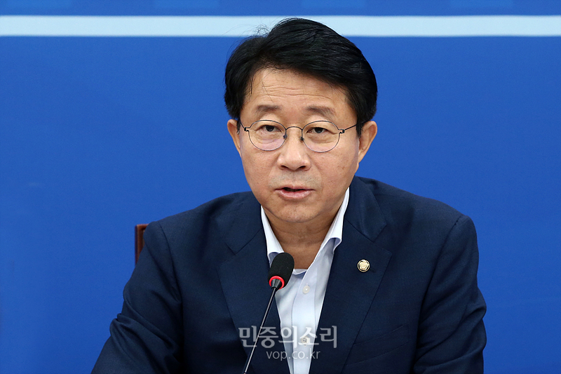 더불어민주당 조정식 정책위의장