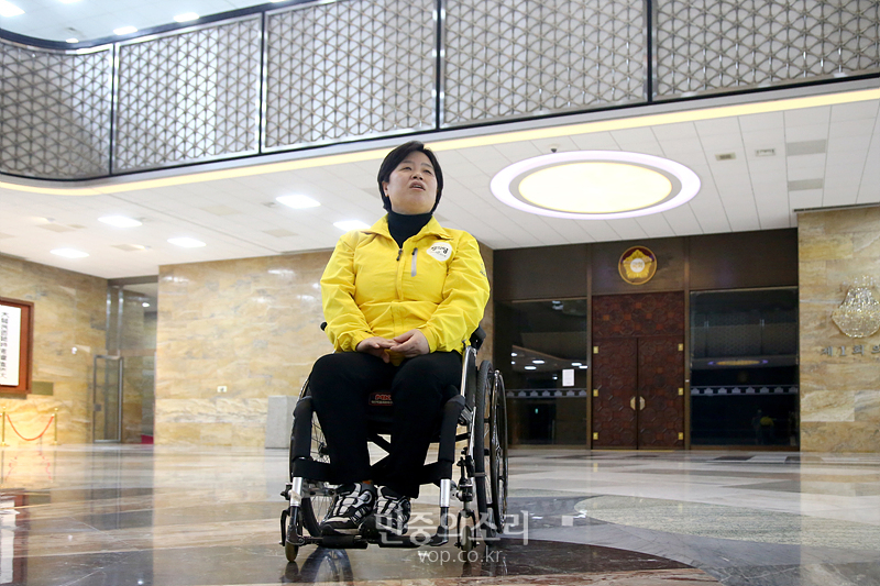 배복주 정의당 비례대표 후보가 26일 국회에서 민중의소리와 인터뷰하고 있다. 2020.03.26