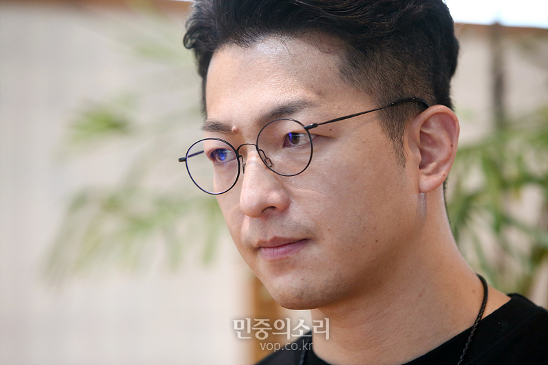 국회 의원실 이도경 비서관이 1일 국회에서 민중의소리와 인터뷰하고 있다. 2020.07.01