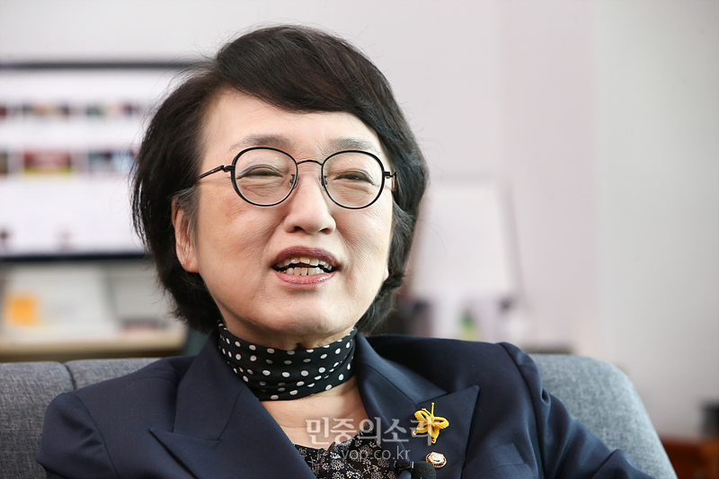 열린민주당 김진애 의원이 21일 국회 의원회관에서 민중의소리와 인터뷰하고 있다. 2020.07.21