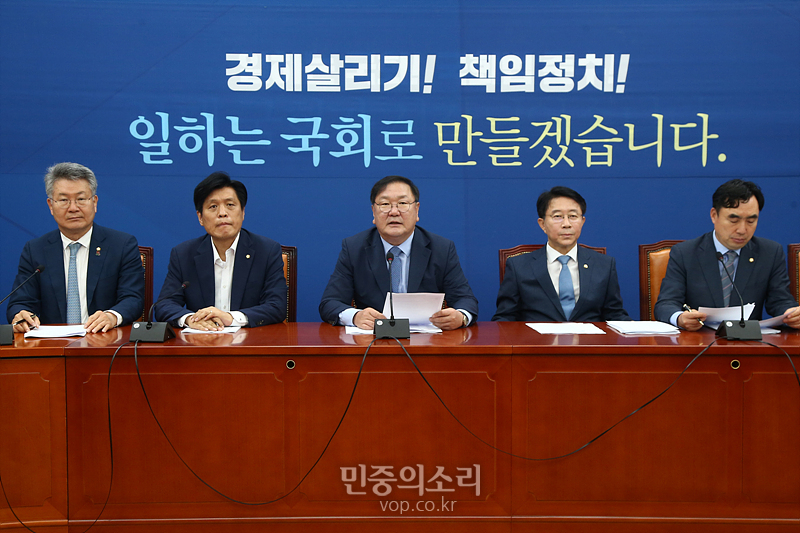 더불어민주당 김태년 원내대표 자료사진