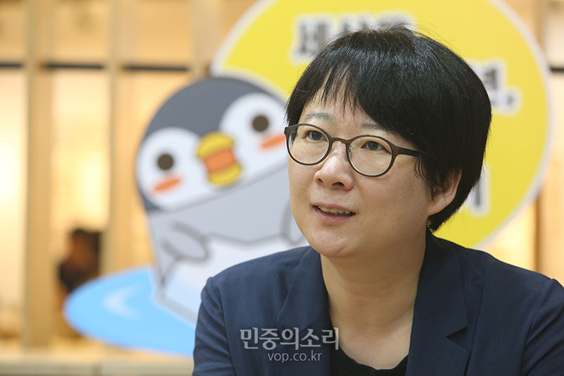 이유진 녹색전환연구소 연구원이 2일 오전 서울 중구 NPO센터에서 민중의소리와 인터뷰를 하고 있다. 2019.10.02