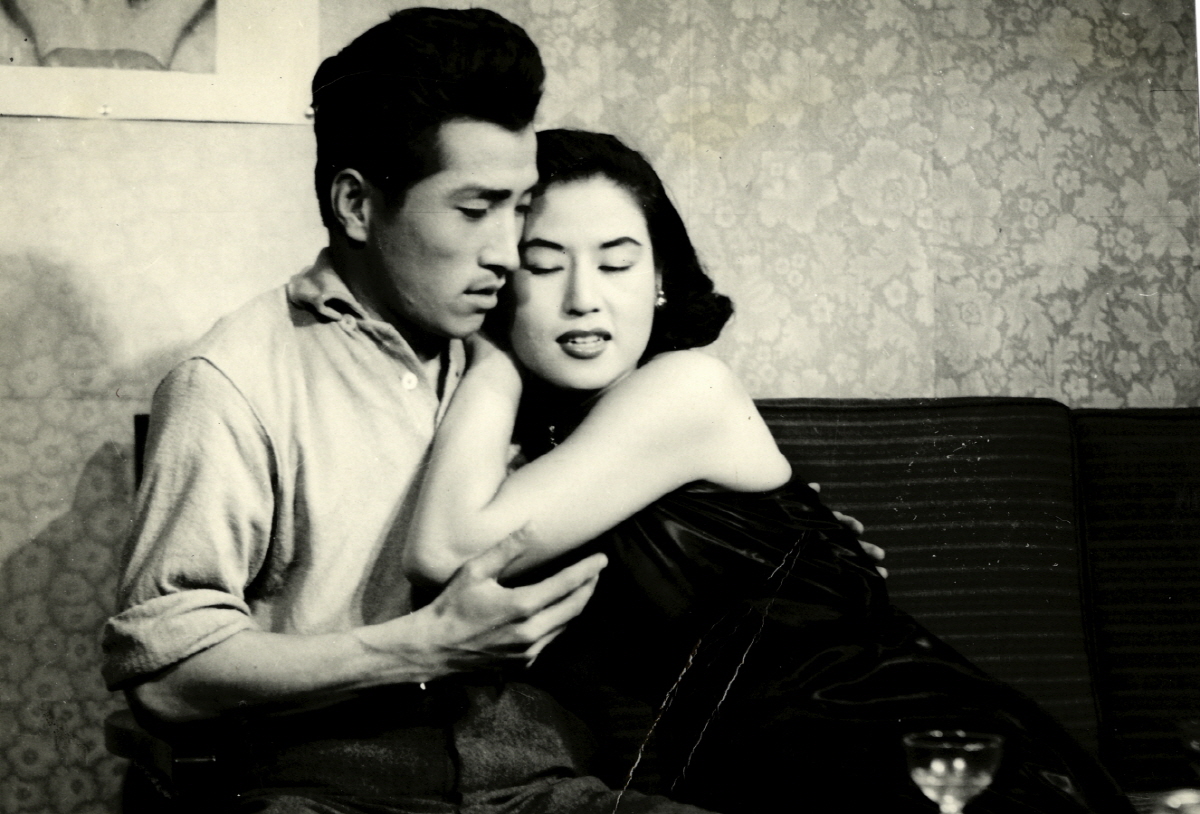 지옥화(1958, 신상옥)의 최은희_